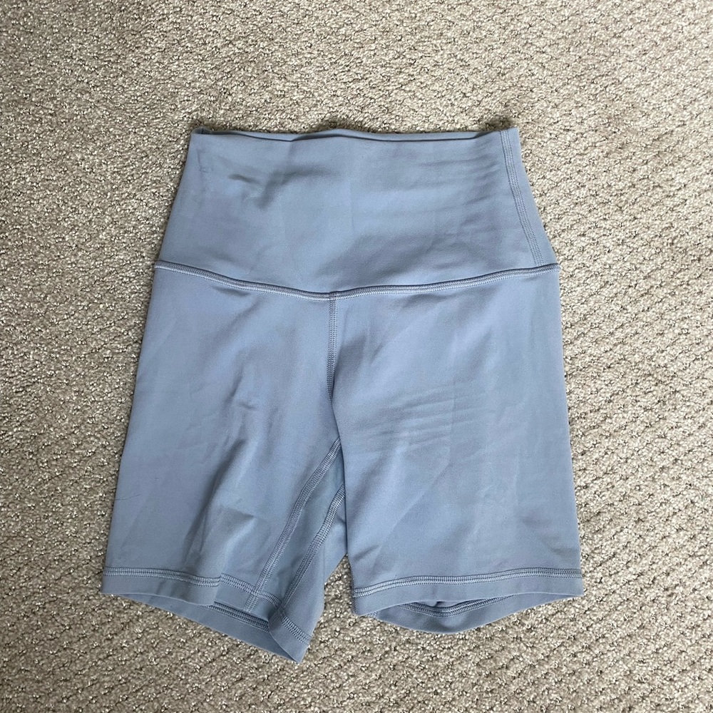 Lululemon align 6’ short